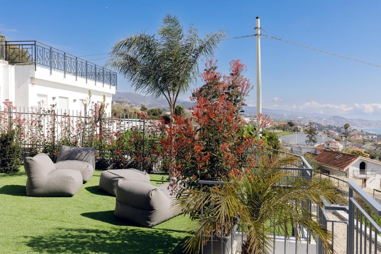 Villa La Matta Apartments And Luxury Suites 圣雷默 外观 照片