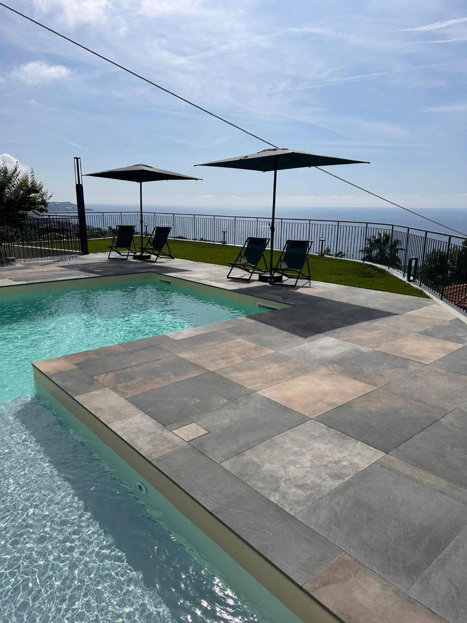 Villa La Matta Apartments And Luxury Suites 圣雷默 外观 照片